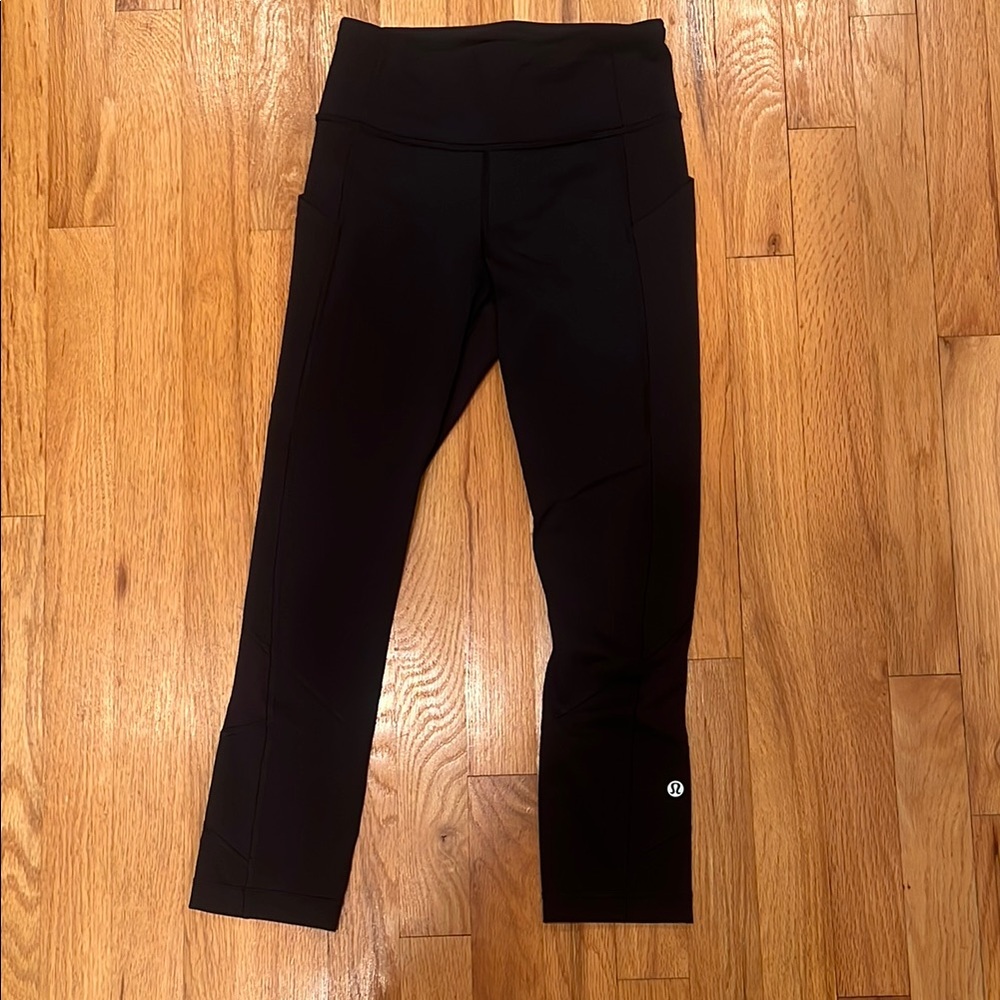 Lululemon Black Leggings Cropped Performance Fit